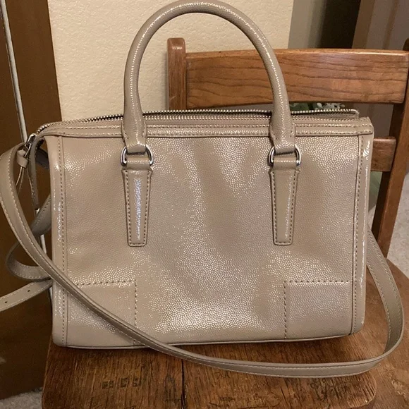 Tory Burch Satchel Like New! - Picture 2 of 6